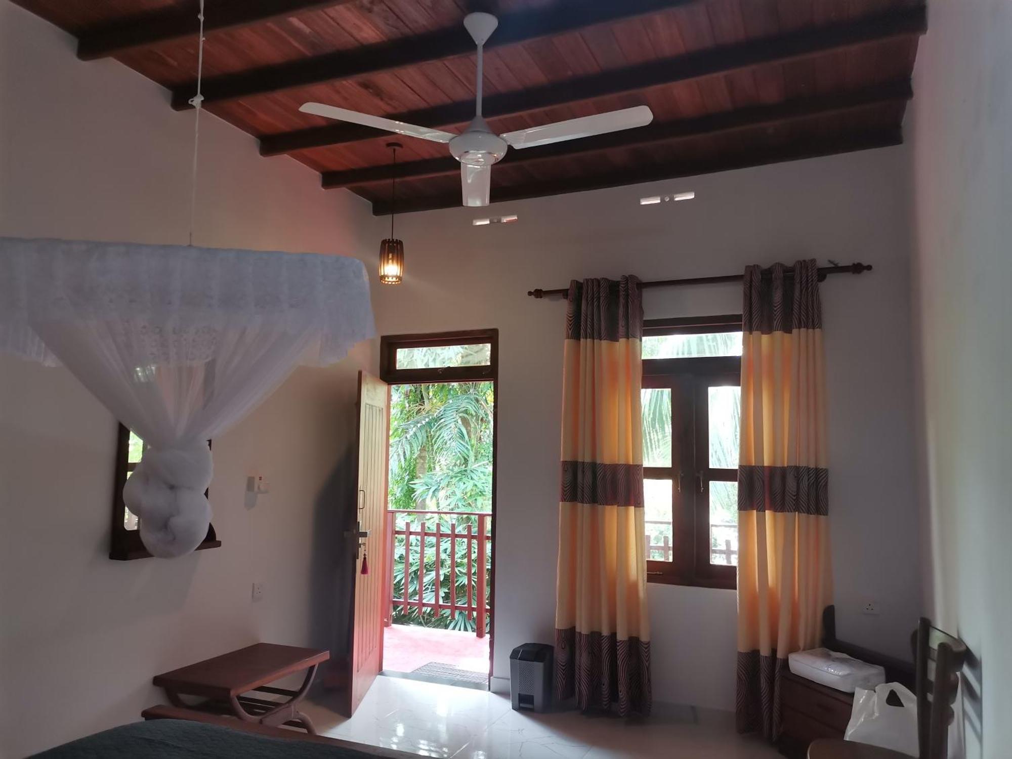 Gold Sand Resort 本托塔 外观 照片